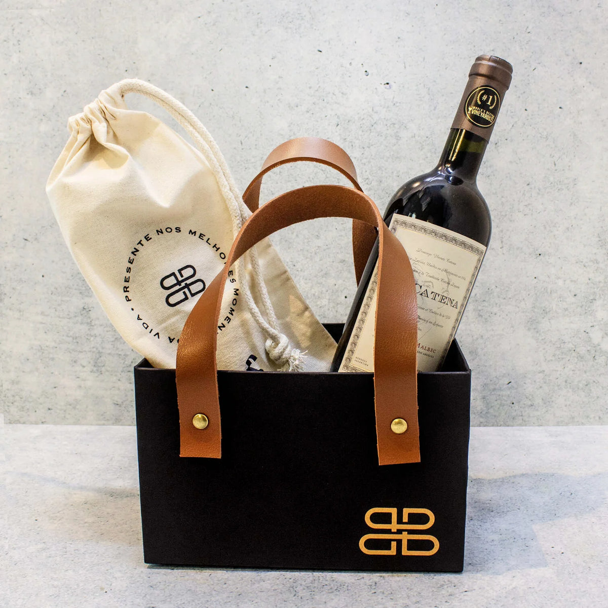 Kit Vinho DV Catena com Abridor de Vinho Elétrico